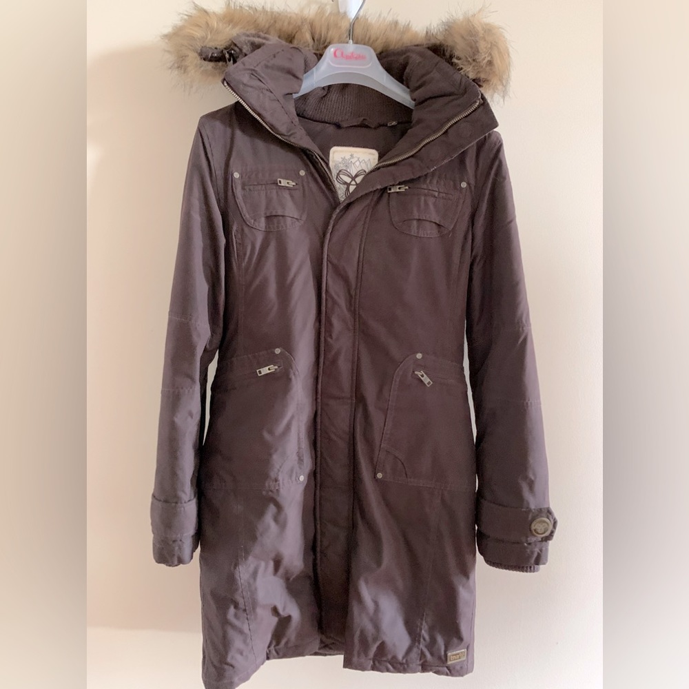 Aritzia TNA Verbier Parka Jacket
